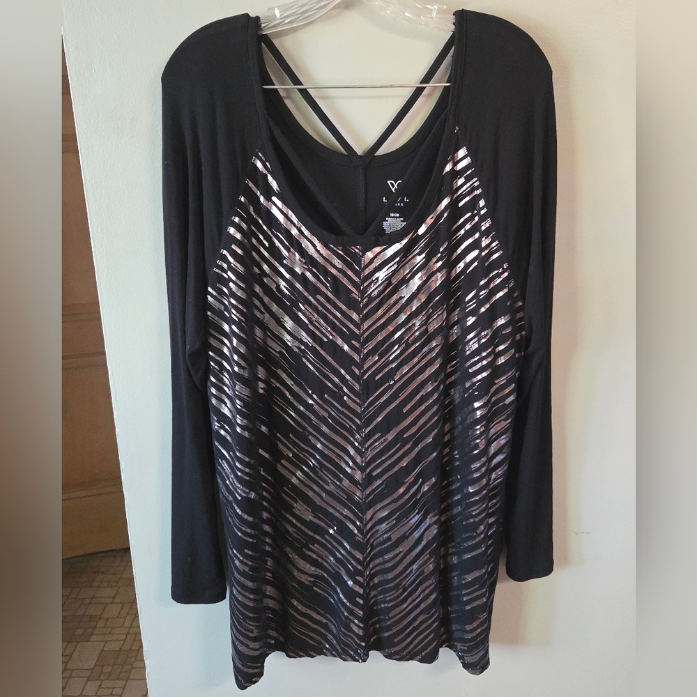 Livi Active Black and Silver Long Sleeve Top